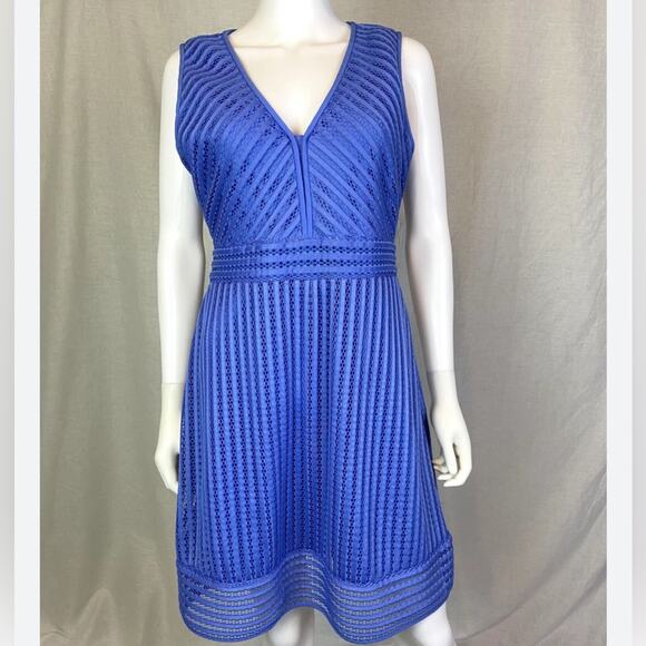J.CREW PERIWRINKLE EYELET LACE FIT‎ & FLARE DRESS SIZE 0 - Picture 1 of 8